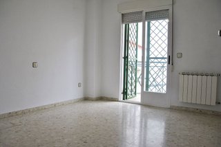 Casa adosada en venta en Los Pinos-El Pilar en Plasencia