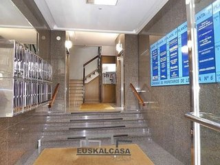 Oficina en venta en Barrio de Abando en Bilbao
