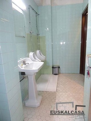 Oficina en venta en Barrio de Abando en Bilbao
