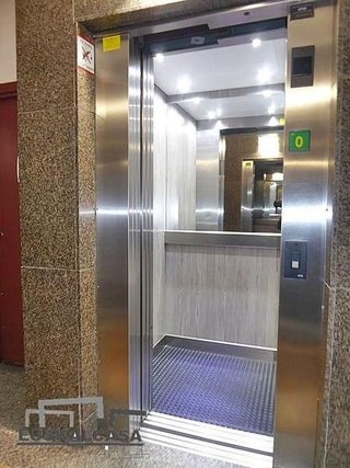 Oficina en venta en Barrio de Abando en Bilbao