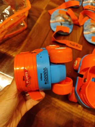 Patines infantiles con protecciones