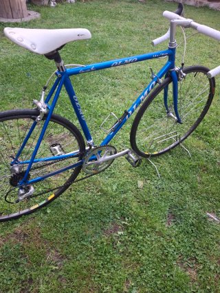 Bicicleta de carretera Olmo Azul