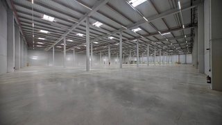Nave industrial en alquiler en Sils