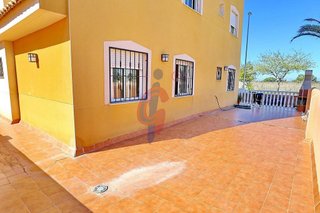 Piso en venta en Puerto Deportivo en Guardamar del Segura