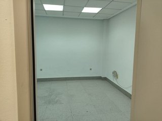 Local comercial en venta en Carmona