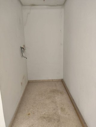 Local comercial en venta en Carmona