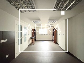 Oficina en venta en Centro en Huelva