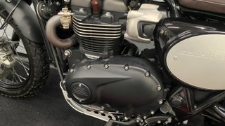 Triumph Scrambler 900 Negra