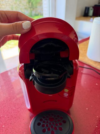 Cafetera Bosch Tassimo Roja
