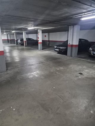 Garaje en venta en Girón - Villa del Prado en Valladolid