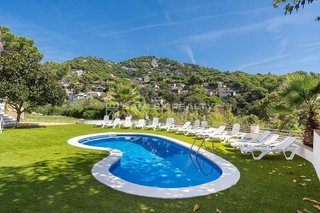 Chalet en venta en Roca Grossa - Serra Brava en Lloret de Mar