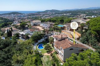Chalet en venta en Roca Grossa - Serra Brava en Lloret de Mar