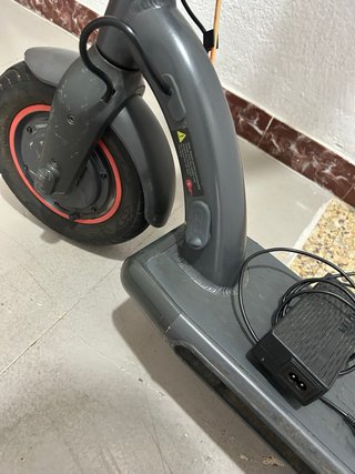 Patinete eléctrico Navee 25 km/h
