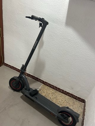 Patinete eléctrico Navee 25 km/h