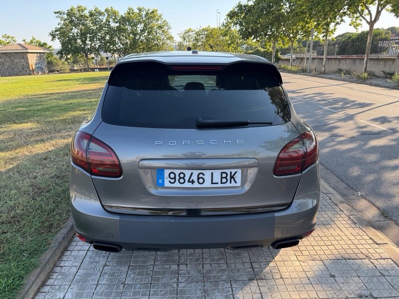 Porsche Cayenne 2011, foto 8