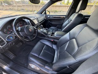 Porsche Cayenne 2011
