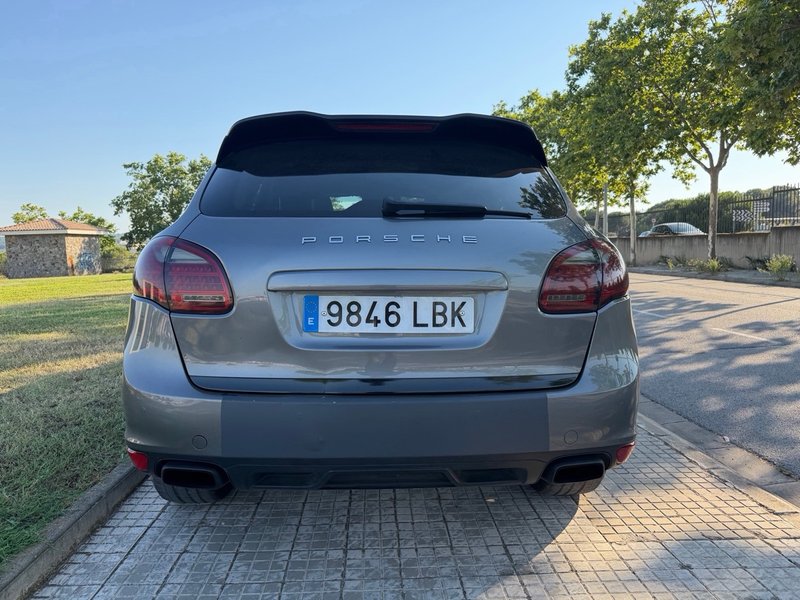 Porsche Cayenne 2011, foto 7