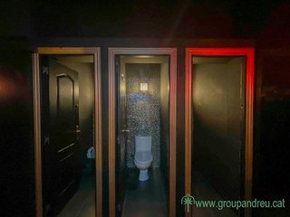 Local comercial en alquiler en La Dreta de l'Eixample en Barcelona