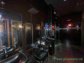 Local comercial en alquiler en La Dreta de l'Eixample en Barcelona