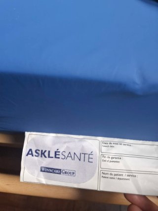 Cama articulada de madera