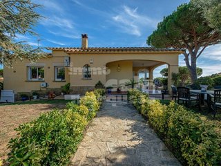 Chalet en venta en Cabanyes-Mas Ambrós-Mas Pallí en Calonge