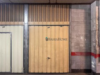 Garaje en venta en General Dávila en Santander