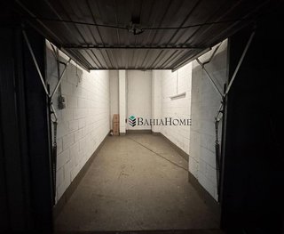 Garaje en venta en General Dávila en Santander