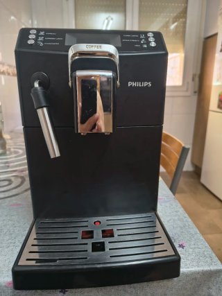 Cafetera Philips con molinillo