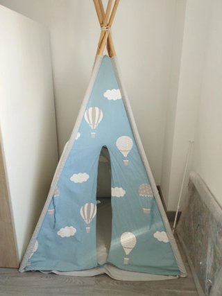 Tienda tipi infantil globos