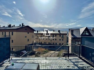 Casa adosada en venta en Puigcerdà