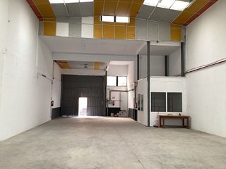 Nave industrial en alquiler en Barrio de la Estación en Coslada