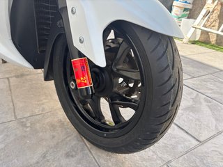 SYM JOYMAX 125 Maxi Scooter Blanco