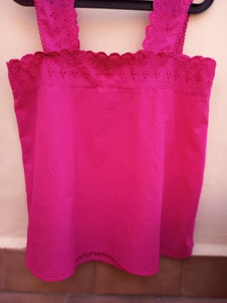 Top fucsia bordado Talla XL