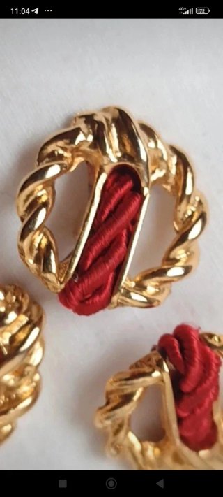 2 bottoni gioiello vintage oro e rosso