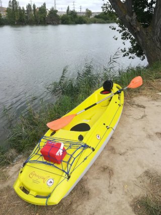 Kayak Ouassou Decathlon Amarillo.