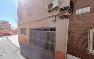 Local comercial en venta en San Luis en Almería