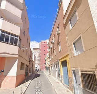 Local comercial en venta en San Luis en Almería