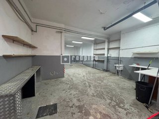 Local comercial en venta en Gamarra - La Trinidad en Málaga