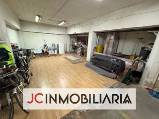 Local comercial en venta en Delicias en Valladolid