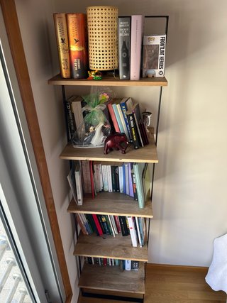 Estantería madera y metal