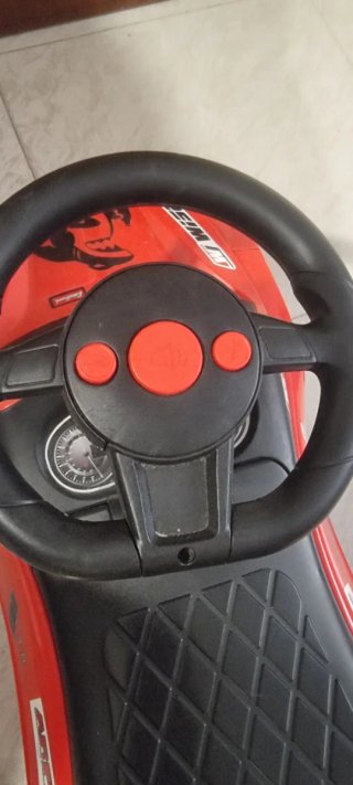 Coche correpasillos BMW para niños rojo