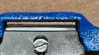 Cepillo para madera BASTEN N°4