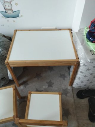 Mesa infantil madera y tablero blanco