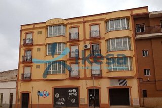Local comercial en venta en Montijo