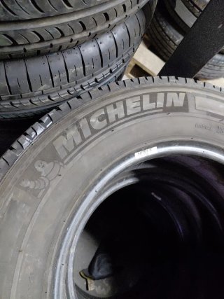 Neumáticos 215/70R15c