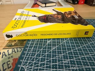 Doctor Who : prisionero de los daleks