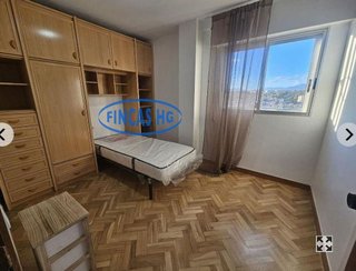 Piso en venta en Juan XXIII en Alicante