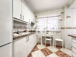 Piso en venta en Puerta Blanca en Málaga