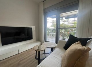 Piso en venta en San Luis en Almería