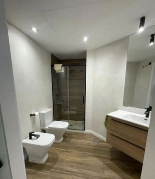 Piso en venta en San Luis en Almería